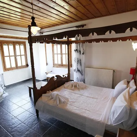 Guest house Rousis *